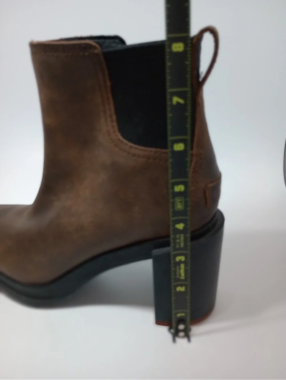SOREL Chelsea Boot Chunky Block Heal Burro Brown Ankle Boots 6.5